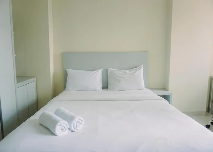 Cozy Stay Studio Apartment At Elpis Residence By Travelio