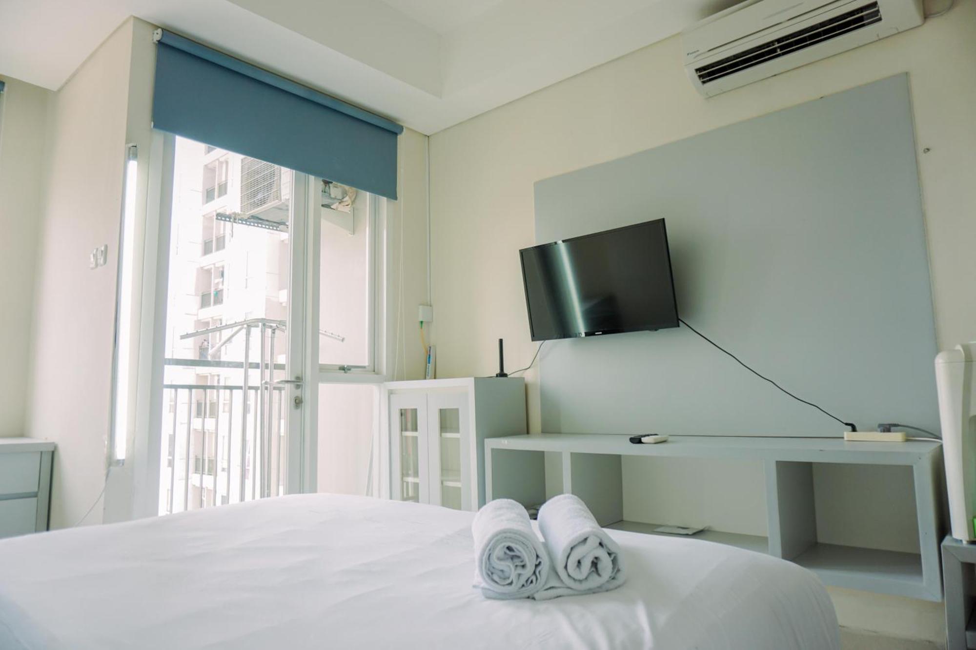 Apartemen Cozy At Elpis By Travelio